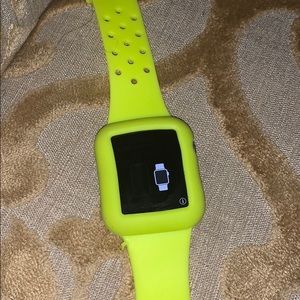 I m am selling a Apple Watch